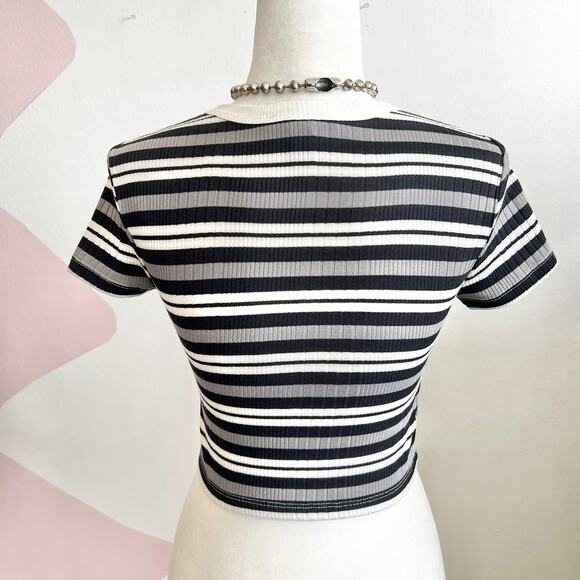 Black Striped Top Y2K 2000s Indie Sleaze Grunge Edgy Small - Picture 2 of 6
